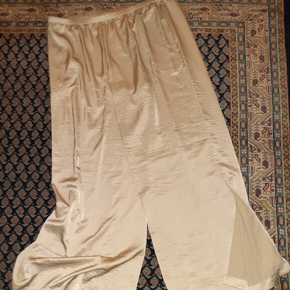 Pants or Pajamas Pj's * Tan Satin w/Slits on Legs * 2 On-Seam Pockets * XL * EUC - Picture 8 of 9